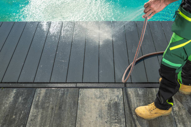 Pressure Washing Services for Businesses in Rock Island, IL